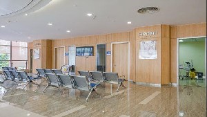新疆爱尔眼科医院