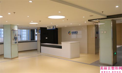 【热点】广州唇腭裂整容医院排名,2022广州中家医家庭医生整形医院口碑良好