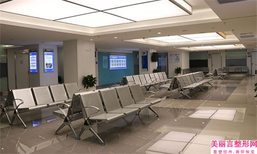 广州知名隆鼻专家排行[广东韩妃医疗美容医院-杨德发实力入围]