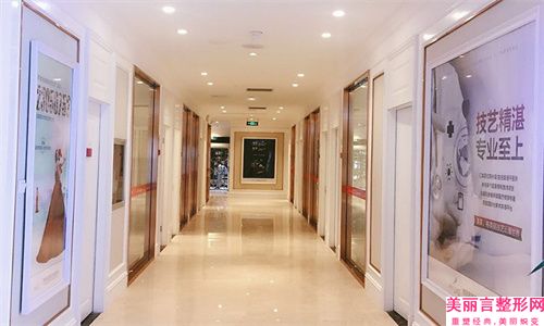 北京假体隆胸哪家医院好,2022北京斯嘉丽医疗美容位列前十