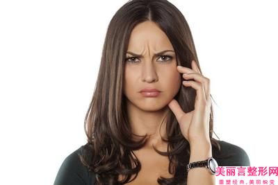 玉溪联元医院整形外科价格(收费标准)均价附除皱针去除川字纹案例