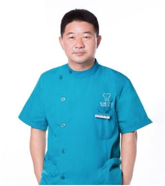 宣城为民口腔门诊部黄健
