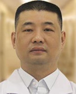 泉州欧菲医疗美容门诊部王伟韬