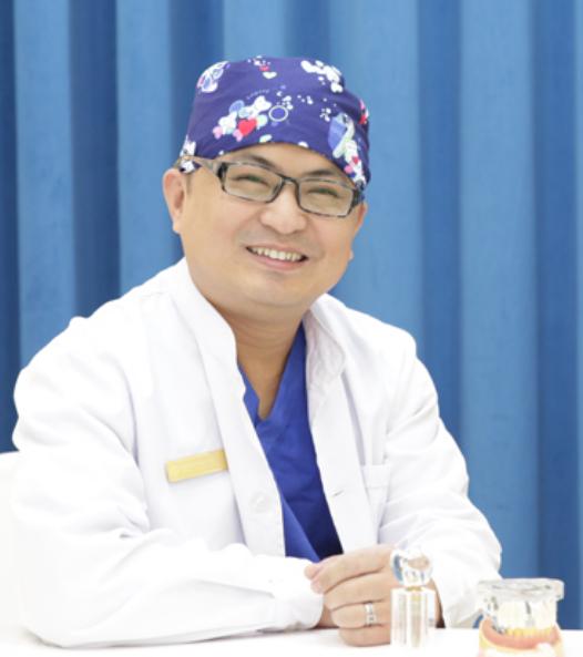厦门铂菲特口腔门诊部崔建水