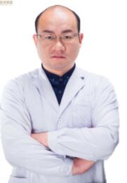 海南恩伊医学美容门诊部肖鹏
