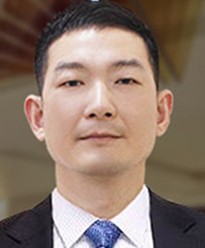 泉州欧菲医疗美容门诊部刘先锋