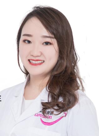 贵阳橙美医疗美容门诊部唐娟