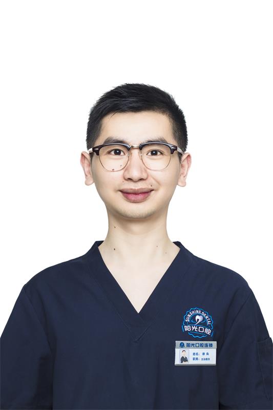 上饶维乐阳光口腔门诊部徐奂