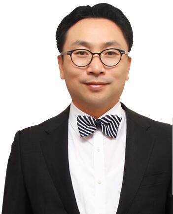 西安钻石恒美医疗美容门诊部郑浩龙