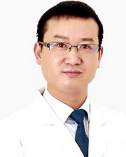 新疆莱美医疗美容门诊部查锦东