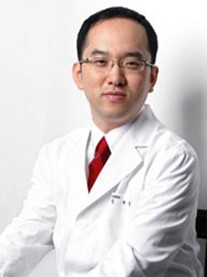 深圳明伦门诊部医疗美容科林柱焕