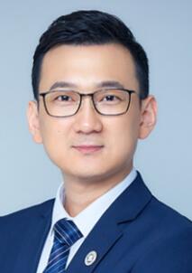 深圳宝城口腔医院任斌