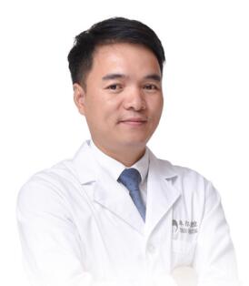 厦门卓尔口腔门诊部江春松