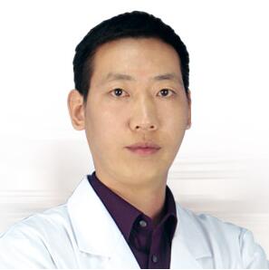 福州海峡美容医院何俊杰