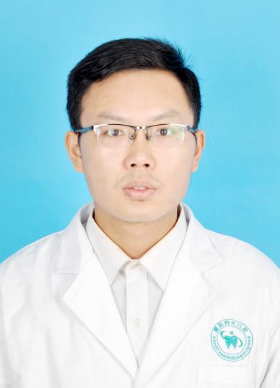 襄阳时代永恒口腔门诊部任旭东