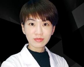 李南