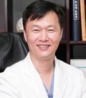 北京艺星医疗美容医院郑晧均