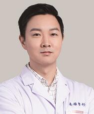 广州康城口腔门诊部张颖杰