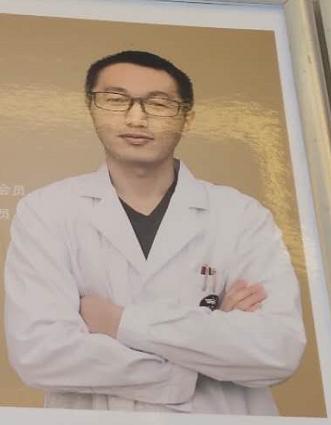 新乡奕诺美医疗美容医院邓瑞旭