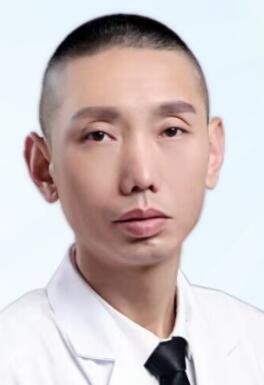 襄阳悦美医疗美容门诊部吴学阳