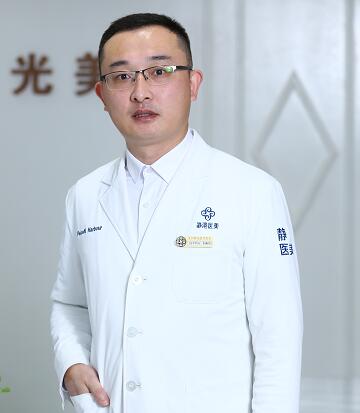 沧州静港医疗美容诊所韦新东