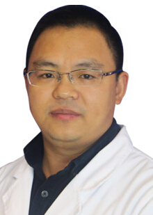 重庆薇雅医疗美容门诊部李华刚