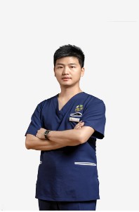 成都爱尔丽医疗美容门诊部刘恒