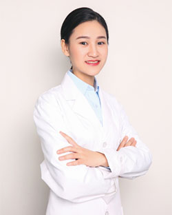 重庆芙洛拉医疗美容门诊部何晶