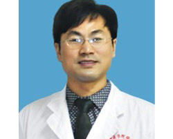广西中医药大学附属瑞康医院整形美容中心吴伟民