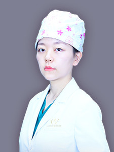 贵阳艺龄医疗美容门诊部李懿