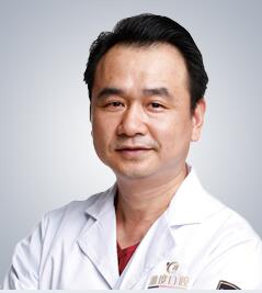 广州雅度口腔门诊部伍崇文