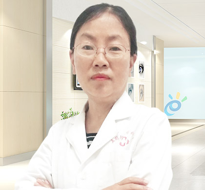 万州爱尔阳光眼科医院董梅