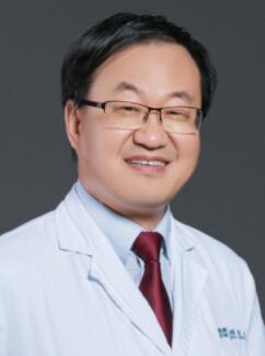 广州祈福医院整形外科李慧忠