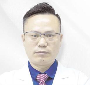 乌鲁木齐梁青松星范医疗美容门诊部梁青松