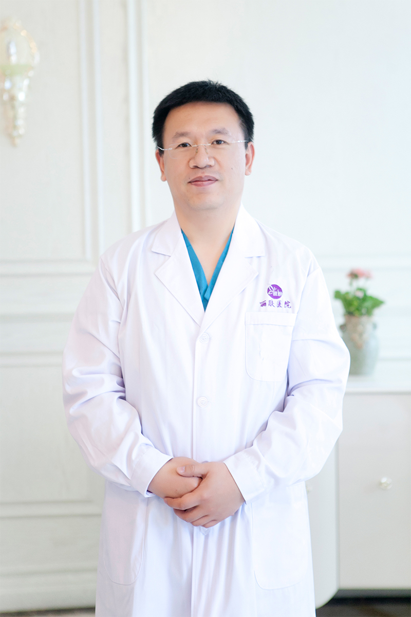 巢湖丽肤中西医结合门诊部医疗美容科冯舸