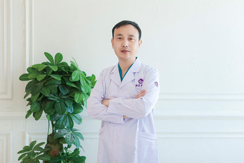 巢湖丽肤中西医结合门诊部医疗美容科程友军