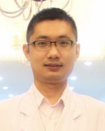 重庆爱思特整形美容医院刘洪