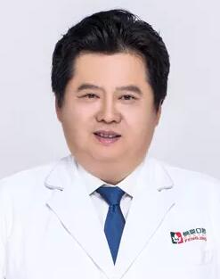 北京枫景口腔门诊部何桐锋