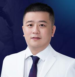 云南铜雀台美容医院王杰