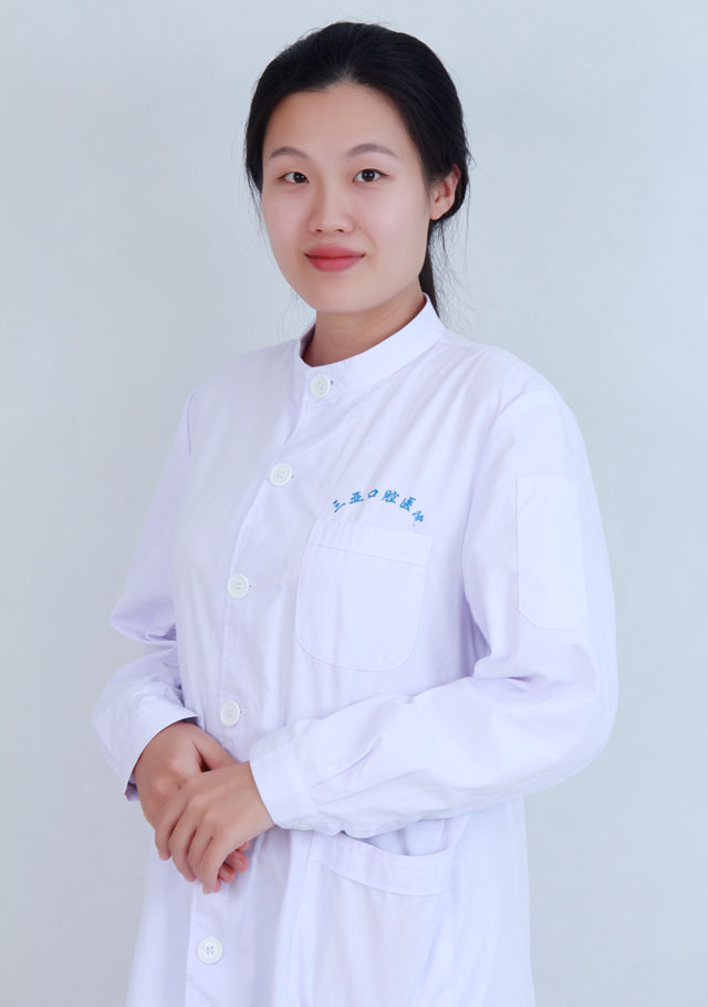 海口郑华飞医疗美容诊所杨柳