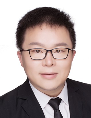上海科瓦口腔门诊部郭浩