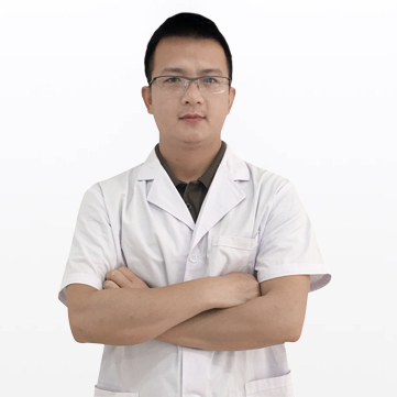 钦州牙博士口腔门诊部黄桂敏