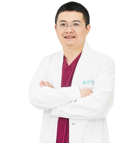成都爱美蒂亚医疗美容门诊部陶波
