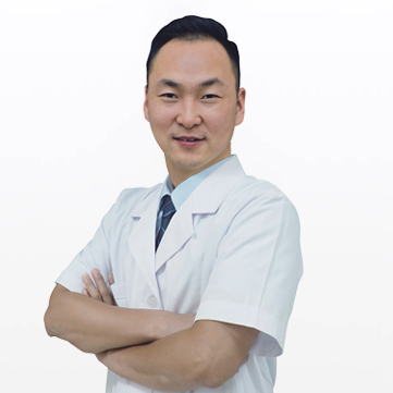 钦州牙博士口腔门诊部吕红斌