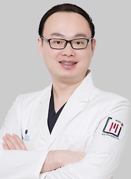 上海维乐口腔门诊部游祥磊