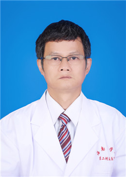 海南华美医学美容医院陈志俊
