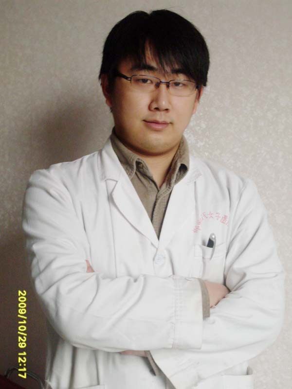 史振