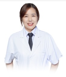 成都依琳新生医疗美容门诊部李红惠