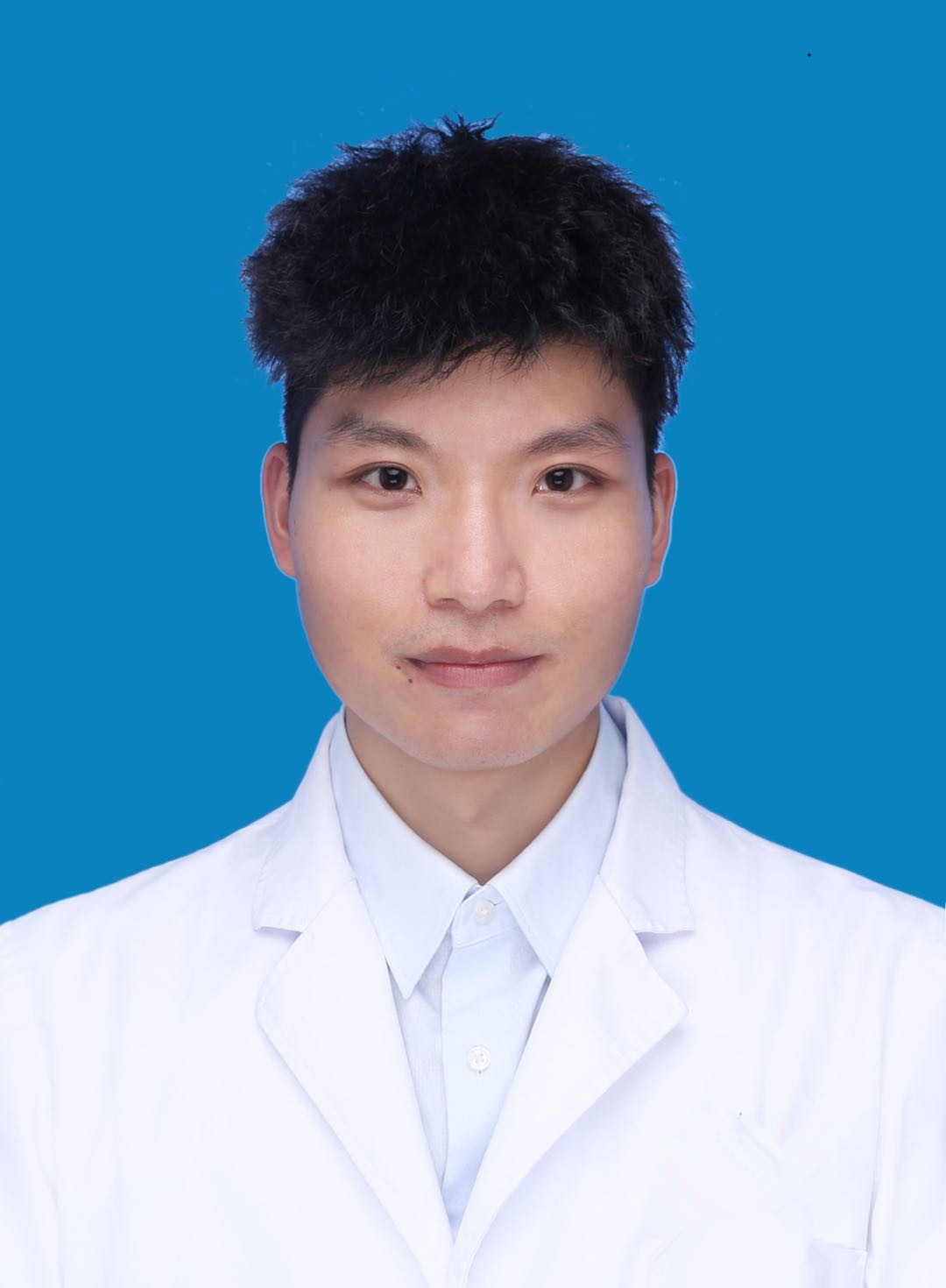 汕尾雅可口腔门诊部王腾飞