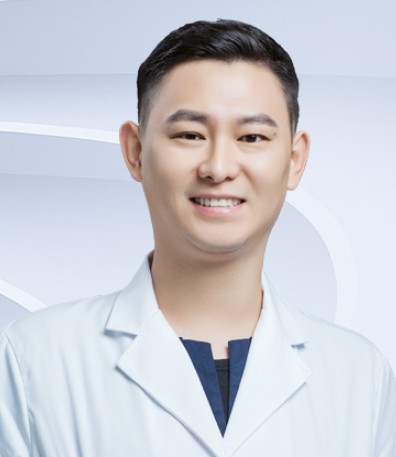 上海曙康口腔门诊部郝永明